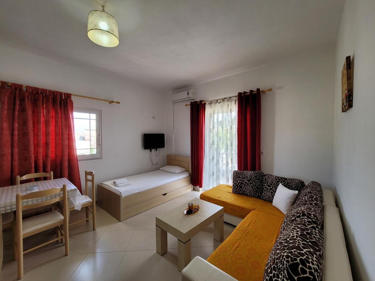 Vila Mario Aparthotel Ksamil Exterior photo