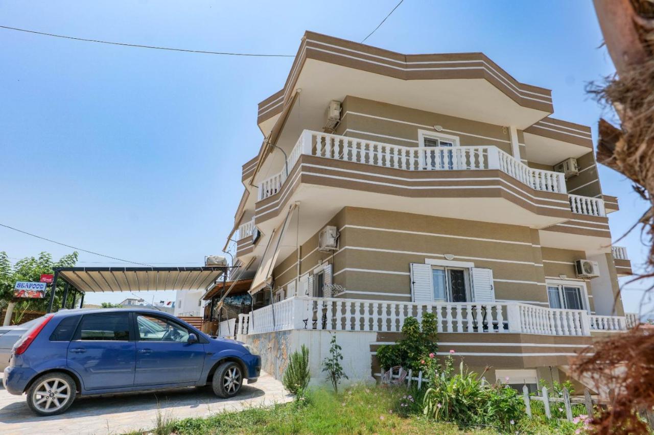 Vila Mario Aparthotel Ksamil Exterior photo