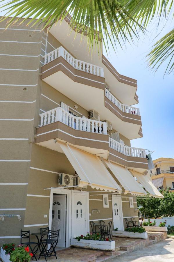 Vila Mario Aparthotel Ksamil Exterior photo